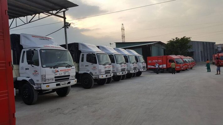Đội xe tải hùng hậu