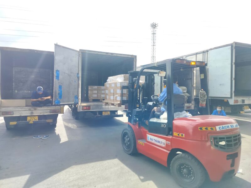 vận chuyển hàng hóa bắc nam tuấn kiệt express